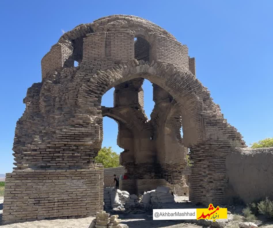 مرحله نخست عملیات مرمتی چهارتاقی سنگبر شهرستان مشهد اجرا شد
