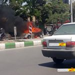 آتش‌سوزی خودروی پراید در خیابان توس به دلایل نامعلوم 