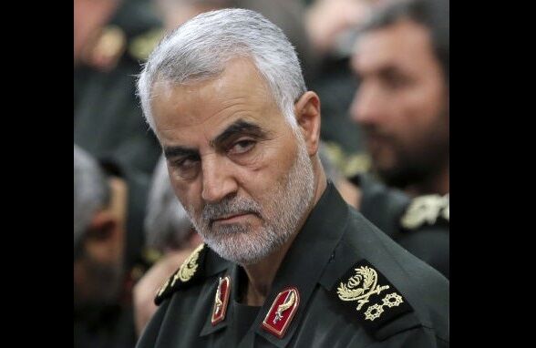 فرزندان سردار سلیمانی در مراسم چهلم رهبر شهید