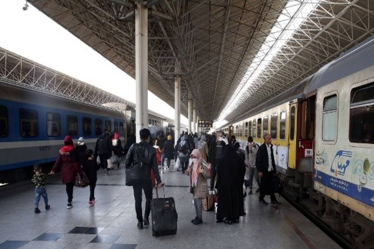 حرکت قطار‌ها از مشهد به اکثر مقاصد ریلی برقرار است (۲۲ فروردین ۱۴۰۵)