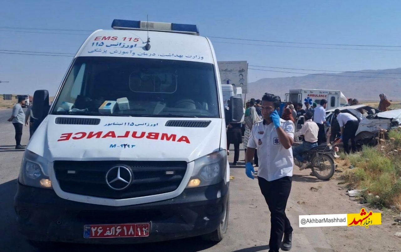 تصادف در جاده مشهد- فریمان هفت نفر را روانه بیمارستان کرد