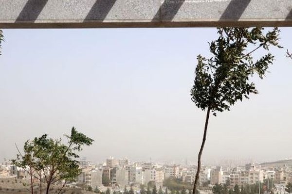 کیفیت هوای کلانشهر مشهد در وضعیت هشدار برای گروه‌های حساس (سه‌شنبه، ۸ اردیبهشت ماه ۱۴۰۵)