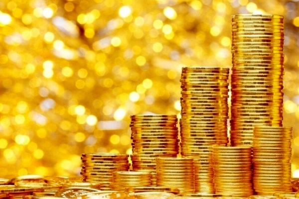 اعلام قیمت طلا، سکه و دلار در مشهد در اولین روز کاری سال (۵ فروردین ۱۴۰۵) | شروع کاهشی قیمت طلا