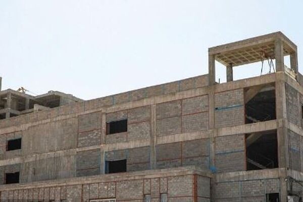 مشکلات ۱۰ ساله بیمارستان حاشیه شهر مشهد همچنان پابرجاست
