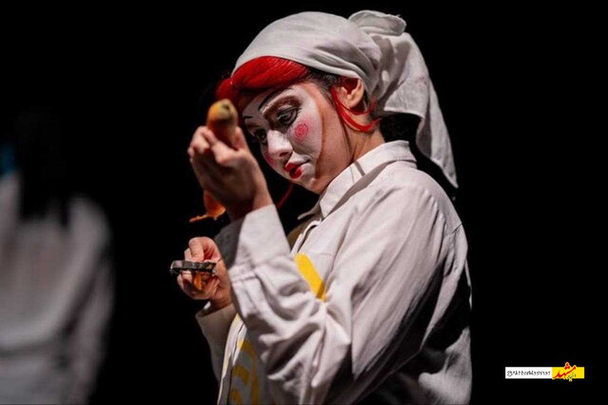 تئاتر مشهد با وجود استعدادها نیازمند زیرساخت بیشتر است