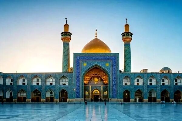 مشاهده دود غلیظ در حرم مطهر رضوی؛ کجا بمباران شده است؟/ عکس