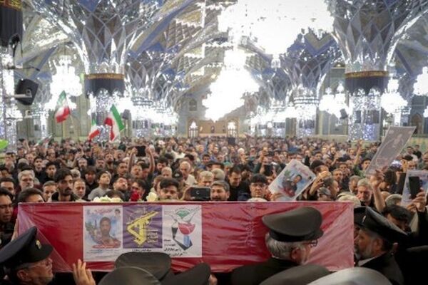 وداع با ۵ شهید خراسانی حمله آمریکایی-صهیونی در حرم مطهر رضوی+ فیلم