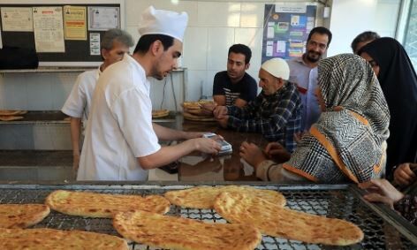 نرخنامه نان آزادپز در سال ۱۴۰۵ در مشهد اعلام شد + جدول قیمت