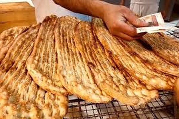 فعالیت نانوایی‌های دولتی در مشهد بعد از افطار چگونه است؟