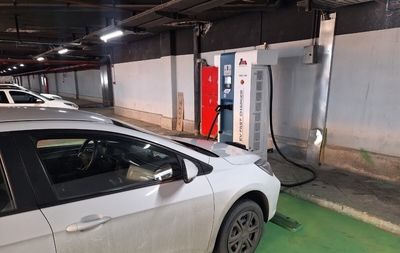 اولین جایگاه شارژ خودروی برقی شهرداری مشهد فعال شد + جزئیات