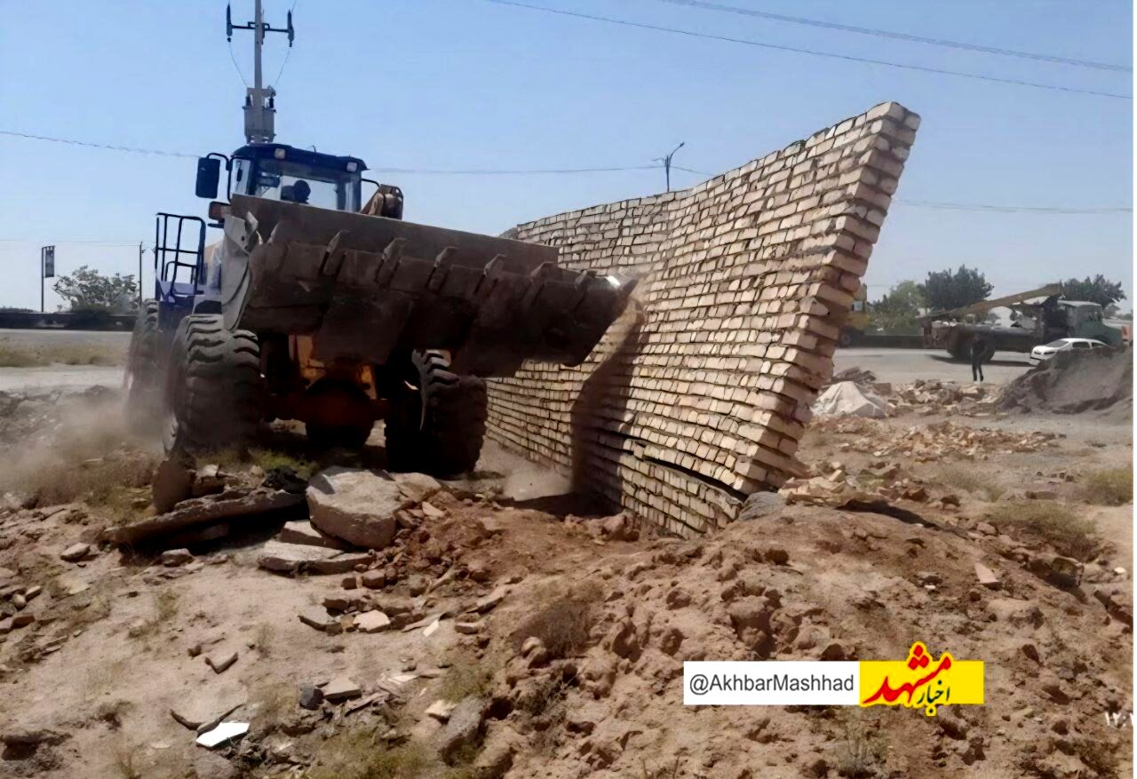 ۲۹ مورد ساخت و ساز غیرمجاز در نیشابور تخریب شد