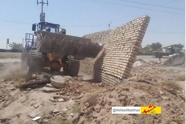 ۲۹ مورد ساخت و ساز غیرمجاز در نیشابور تخریب شد