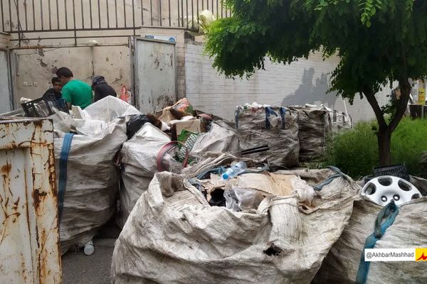 نزاع زنانه، پلیس را به خانه کثیف کشاند 